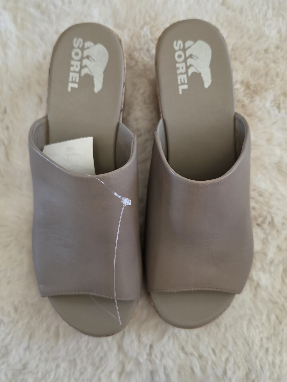 Sorel NWT Women's Taupe Open-Toe Slide Mules